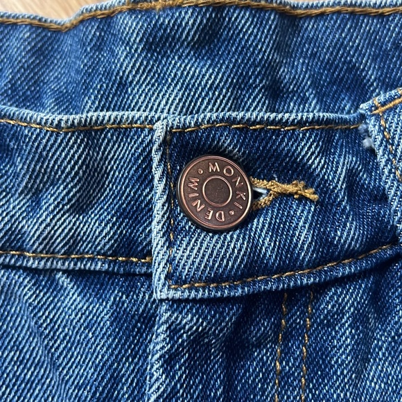 Monki Denim Mini Skirt - Picture 3 of 4